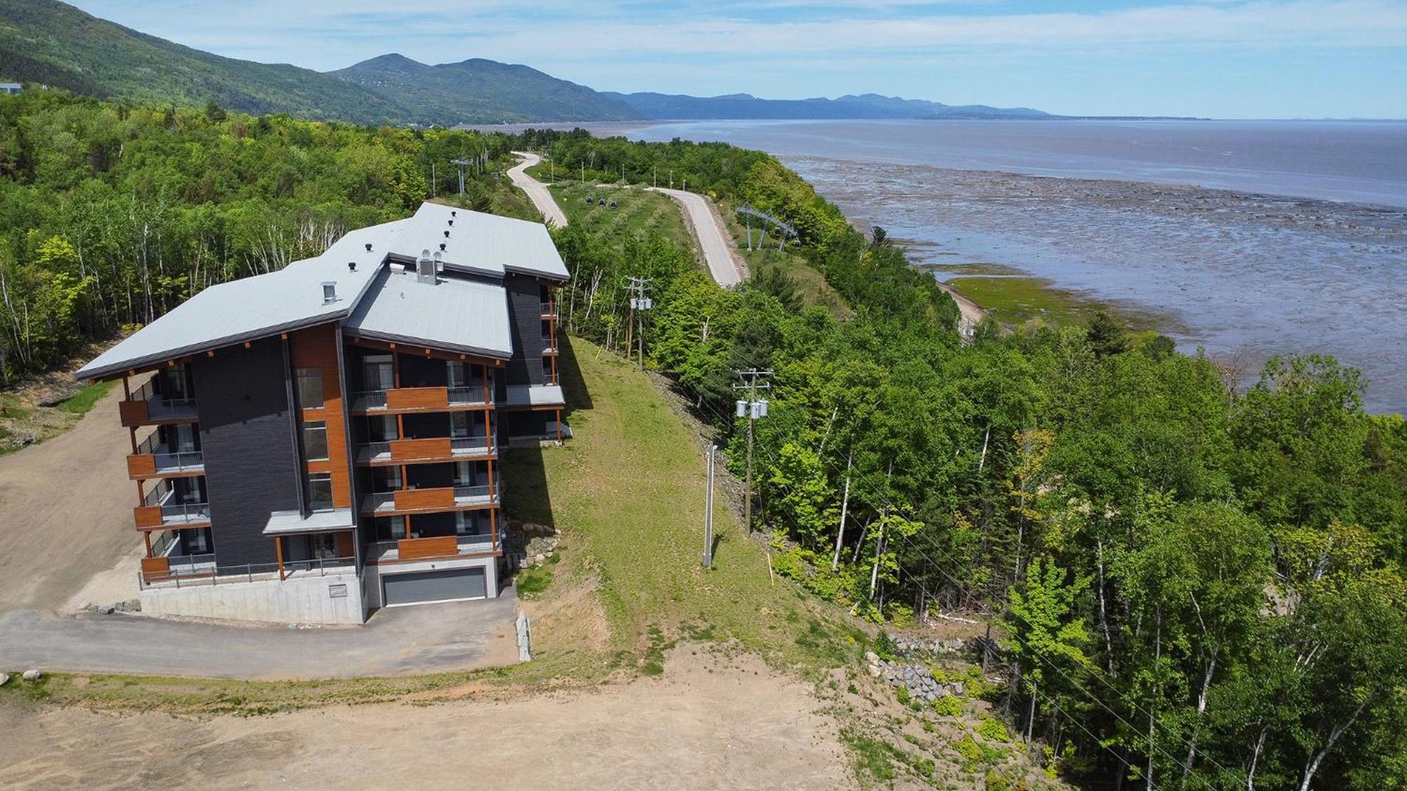 Les Appartements Du Massif De Charlevoix Petite-Riviere-Saint-Francois Exterior foto