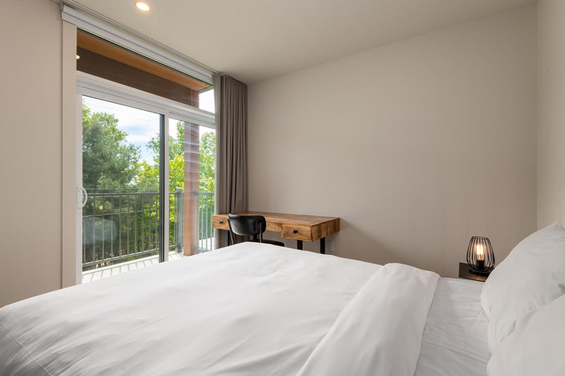 Les Appartements Du Massif De Charlevoix Petite-Riviere-Saint-Francois Habitación foto